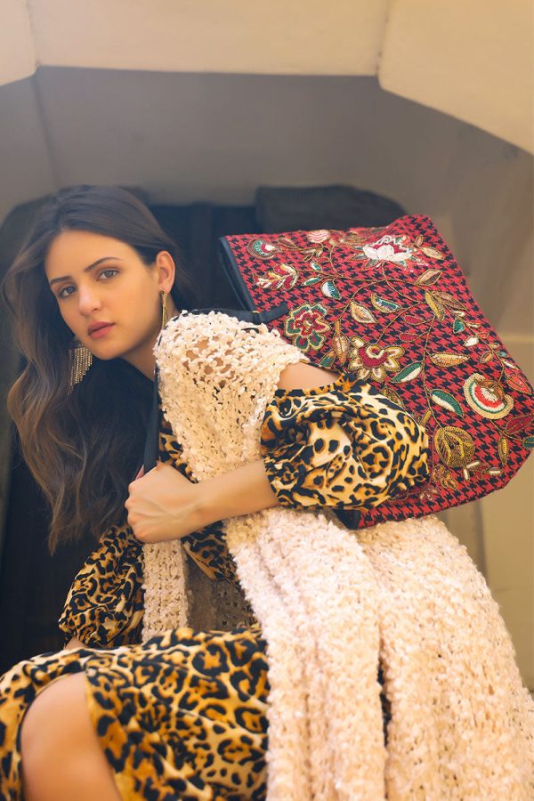 Winter Floral Tote - Image 6