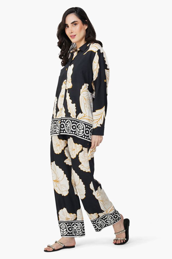 Black And White Floral Daze Printed Shirt - Image 3