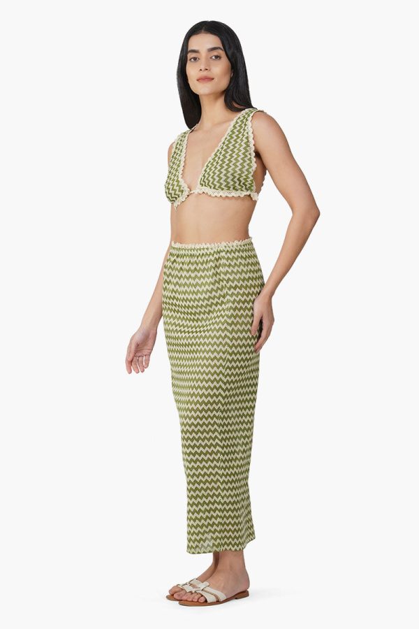 Green Chevron Crochet Lace Fabric Top - Image 3