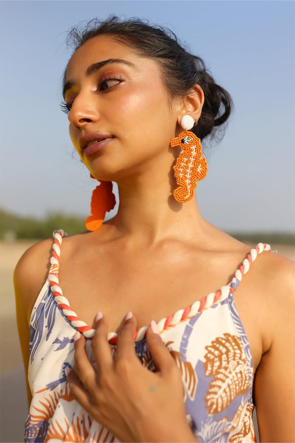 Elegance Seahorse Earrings - Image 2